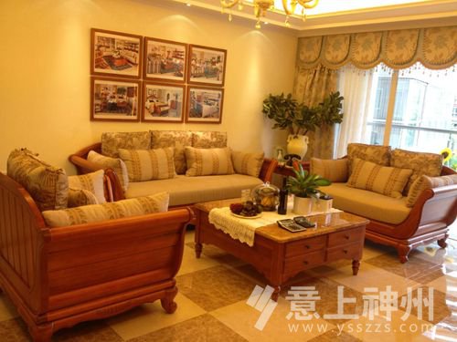 客廳怎么裝又省錢(qián)又漂亮呢